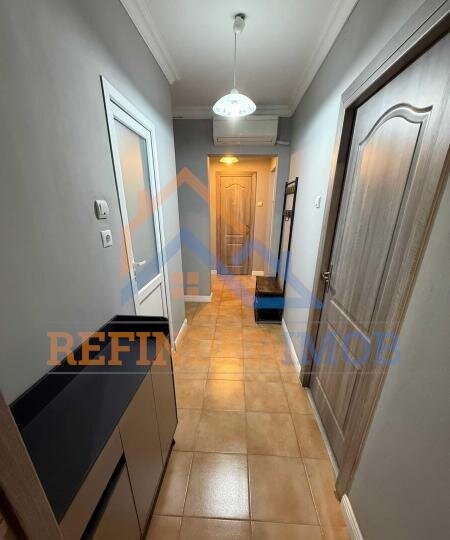 Salajan, metroul 1 Decembrie 1918, apartament de vanzare cu 2 camere,